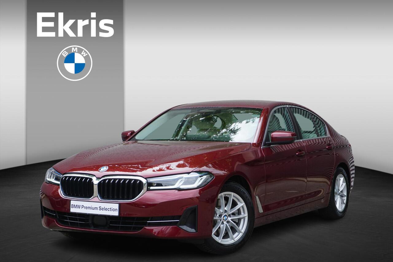 BMW 5-SERIE Sedan 520i Active Cruise | Head-Up | Comfortstoel | Parking Assistant | HiFi System