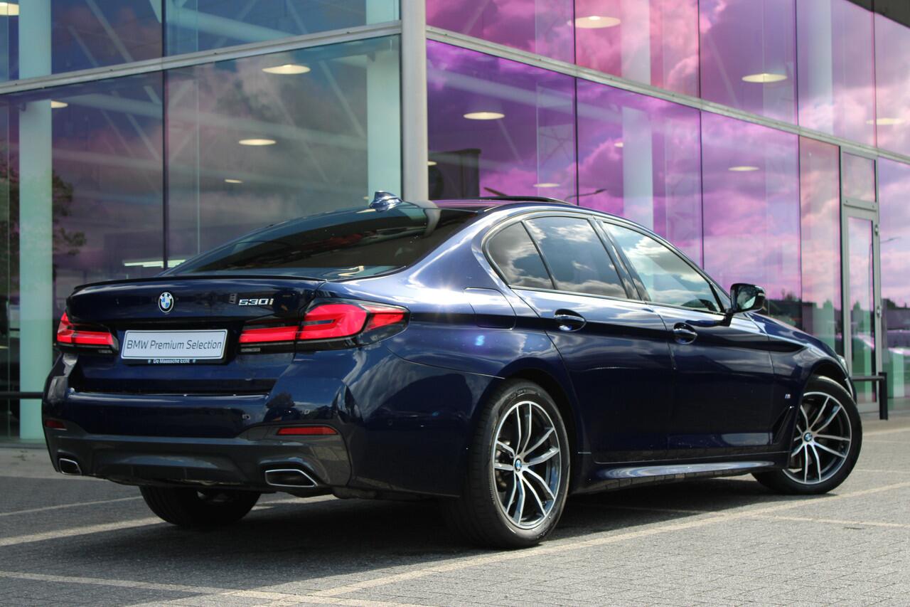 BMW 5-SERIE 530i High Executive M Sport Automaat / Schuif-Kanteldak / Trekhaak / Laserlight / M Sportonderstel / Live Cockpit Professional