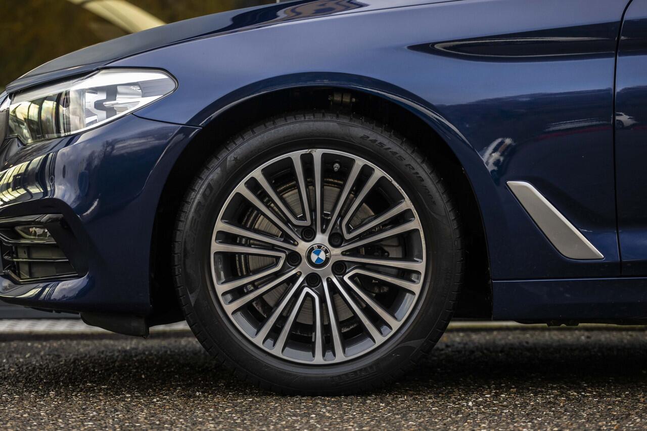 BMW 5-SERIE 520i Executive Edition