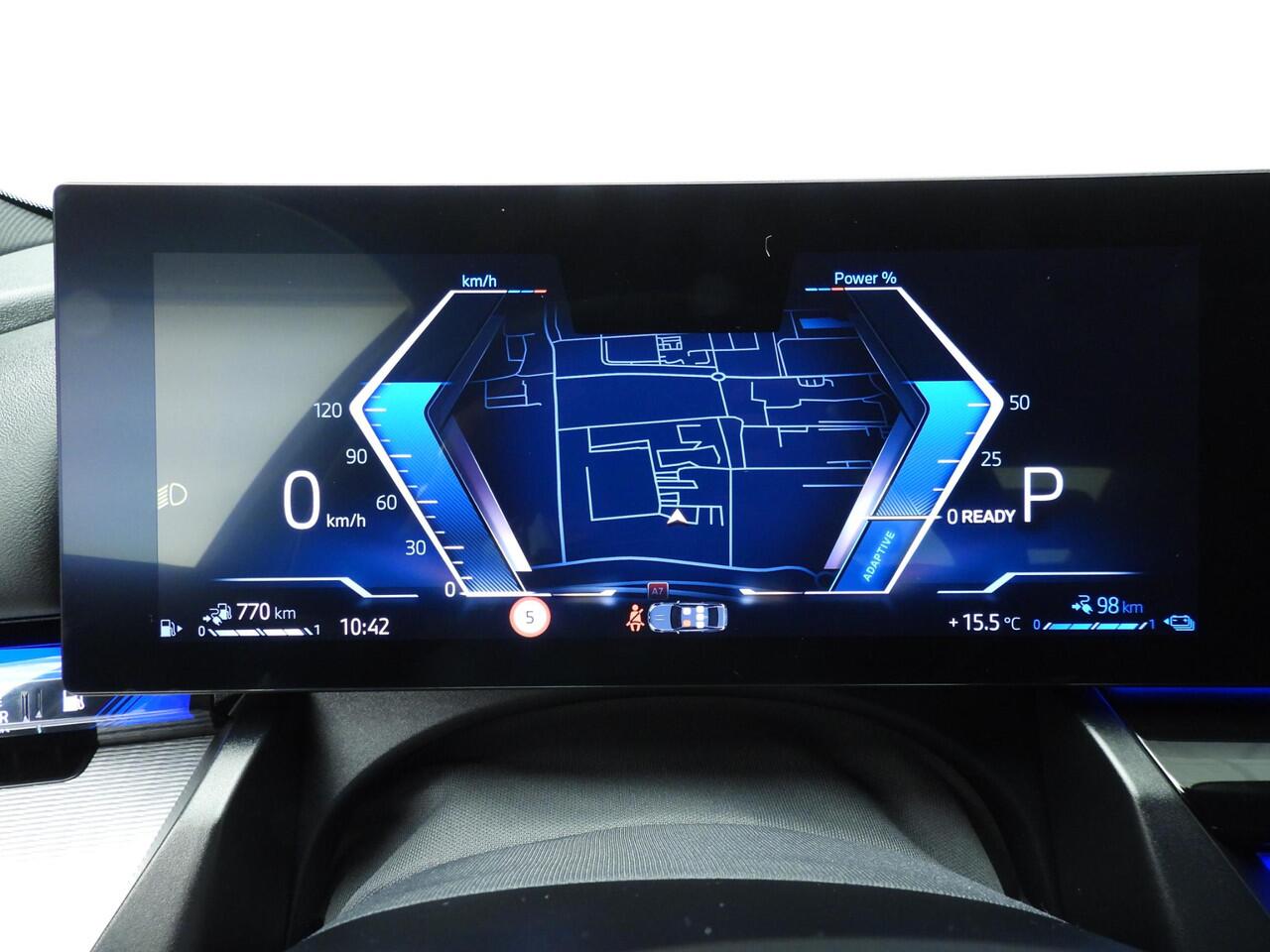 BMW 5-SERIE Sedan 530e | M-Sportpakket | LED | Navigatie | Active cruise | Trekhaak | Sportstoelen | DAB | Harman-kardon sound | Alu 19 inch