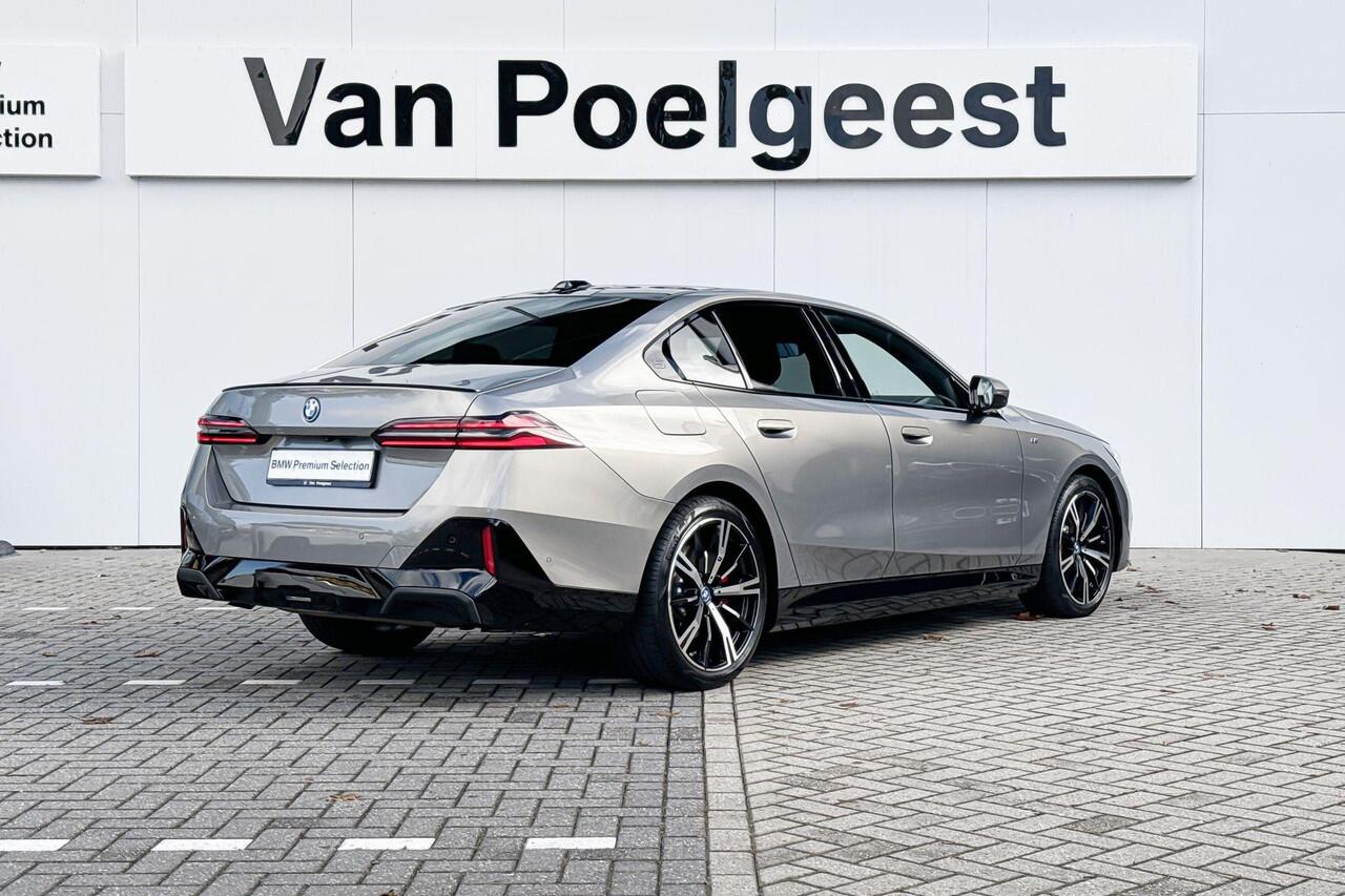 BMW 5-SERIE Sedan 530e | M Sport | Innovation Pack | Panoramadak