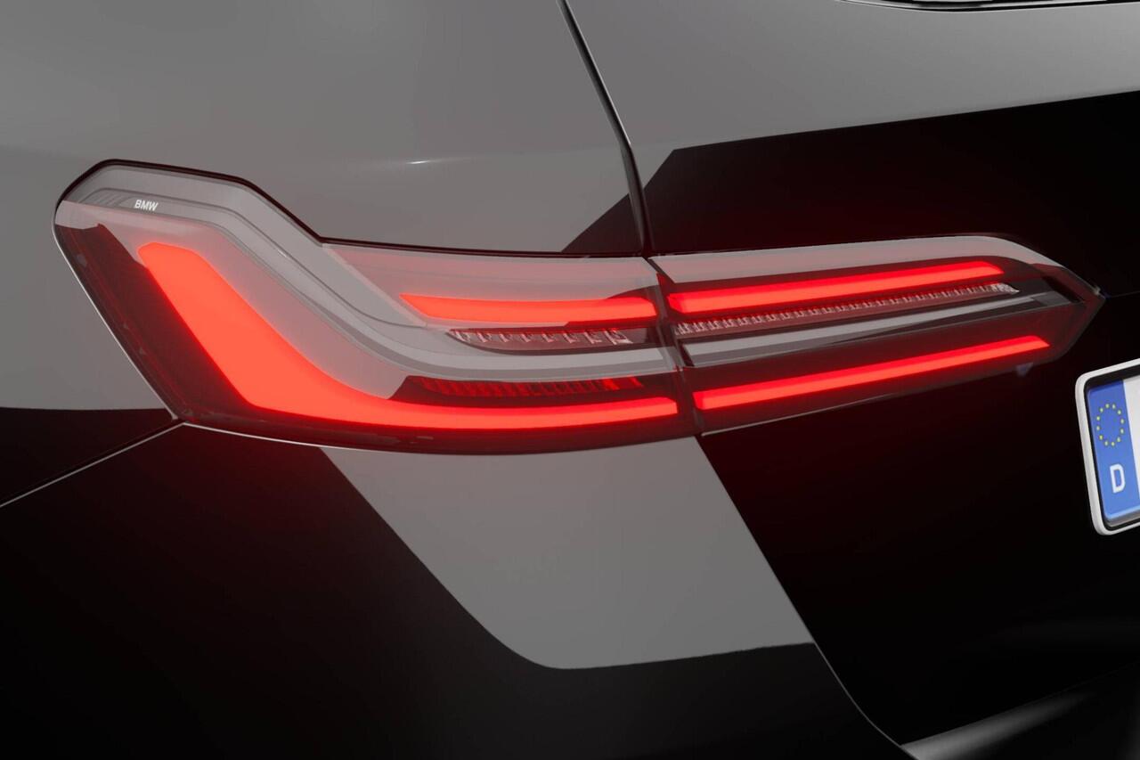 BMW 5-SERIE Touring 520i | M Sport Pro | Innovation Pack | Travel Pack | Comfort Pack