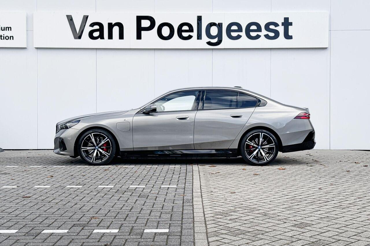 BMW 5-SERIE Sedan 530e | M Sport | Innovation Pack | Panoramadak
