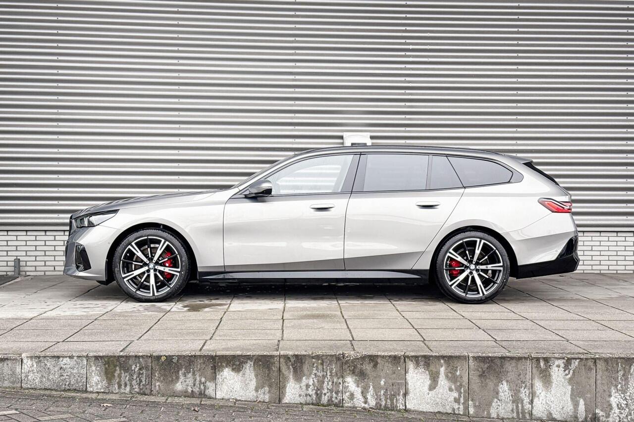 BMW 5-SERIE Touring 520i | M Sport Pro | Innovation Pack | Travel Pack | Comfort Pack | Trekhaak