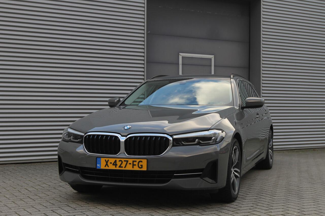 BMW 5-SERIE Touring 530e xDrive High Executive I Aut. I PHEV I Leder I Sportstoelen I Trekhaak