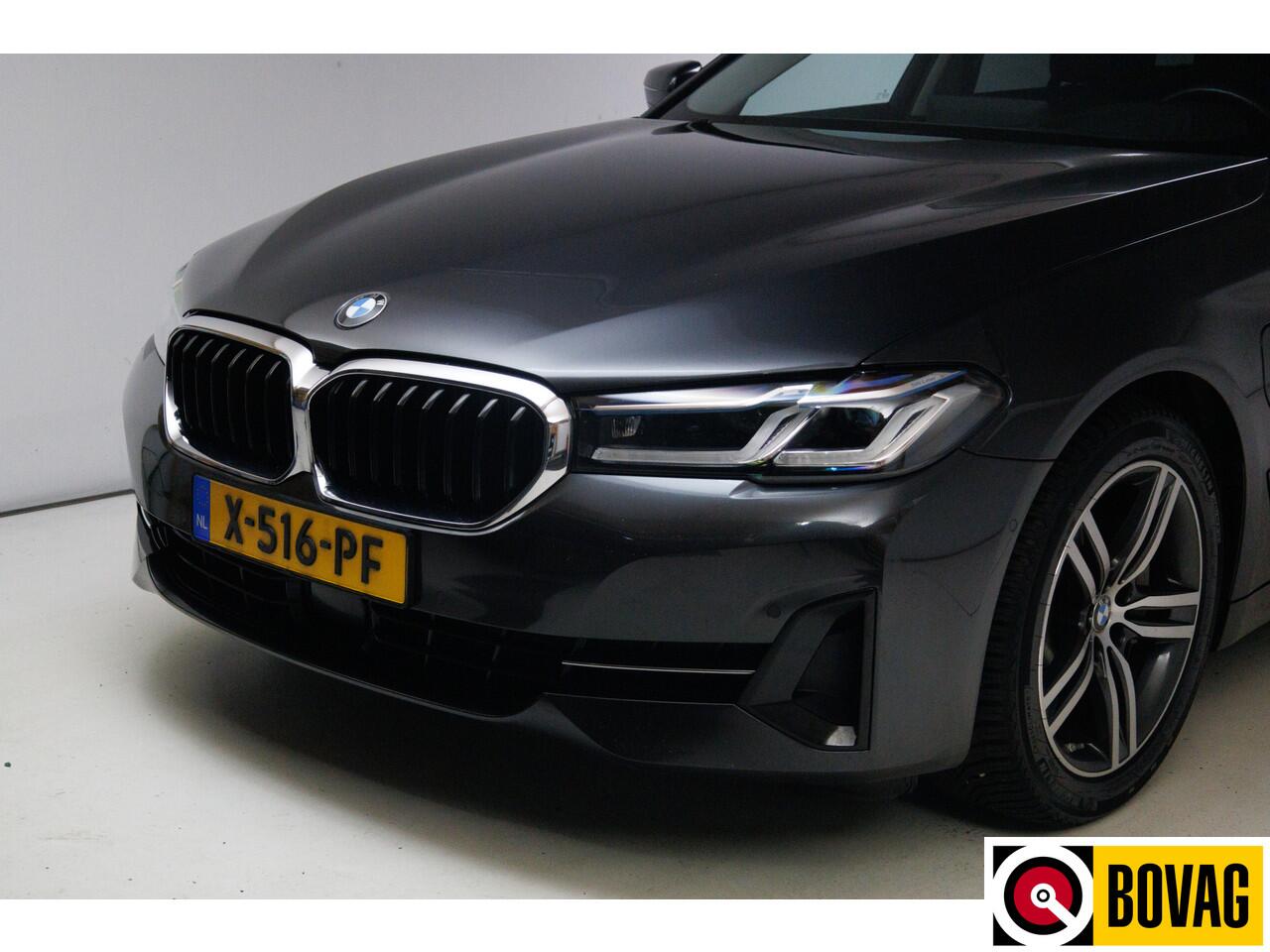BMW 5-SERIE Touring 530e xDrive M-Sport 293 PK | Laser Led | Leder | Camera | All season | Head-up | Elec. klep PDC V+A, Driving assistant, Adaptive Cruise, Displaysleutel