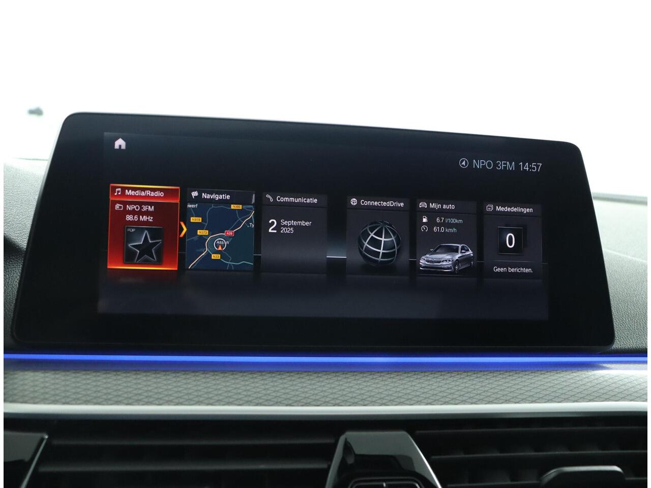 BMW 5-SERIE 520i High Executive Edition M-Sportpakket | Schuifkanteldak | Comfortstoelen