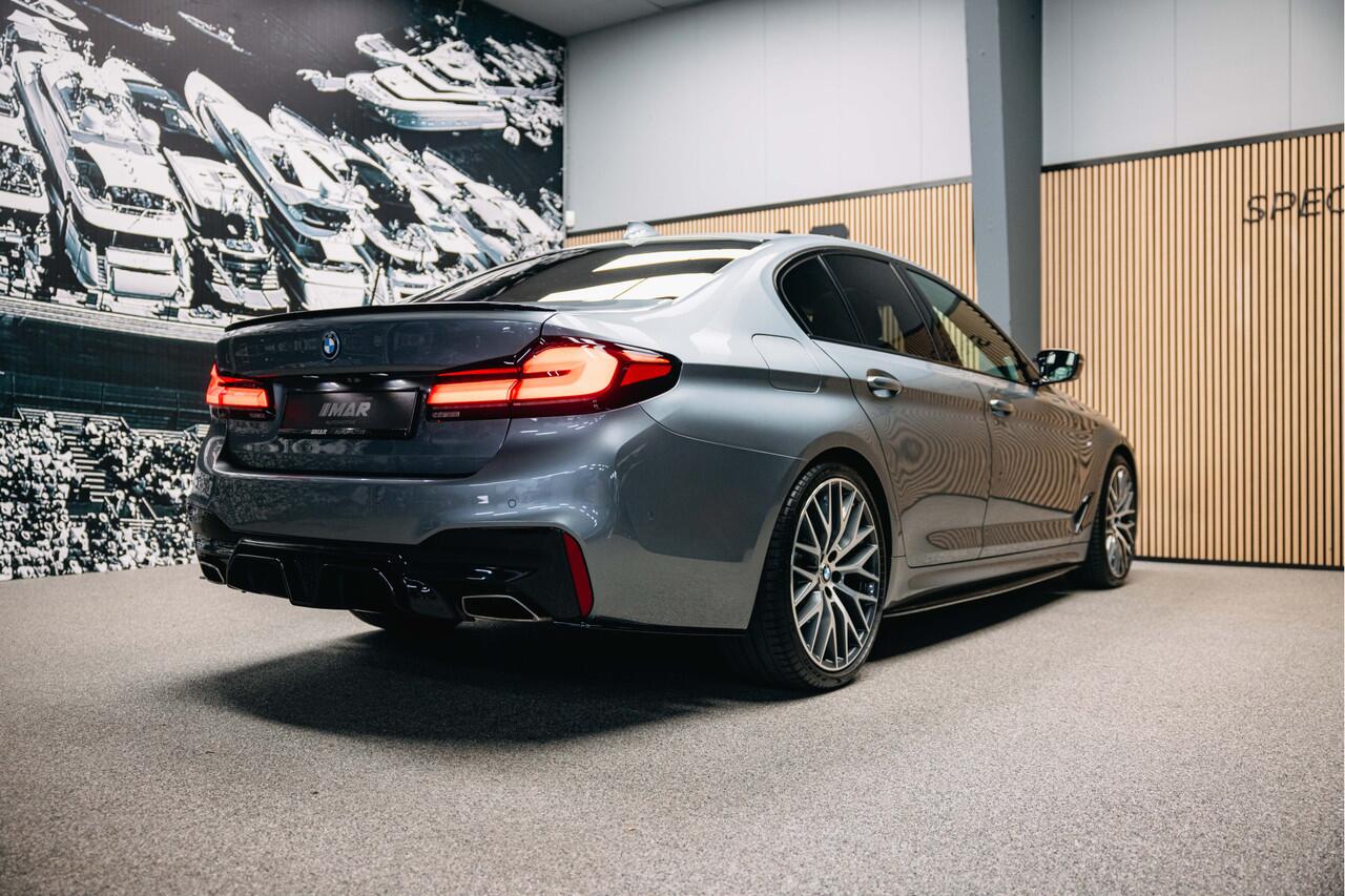 BMW 5-SERIE 540i High Executive Edition | Pano | Head-Up | M-Sportpakket | Dealer Onderhouden |