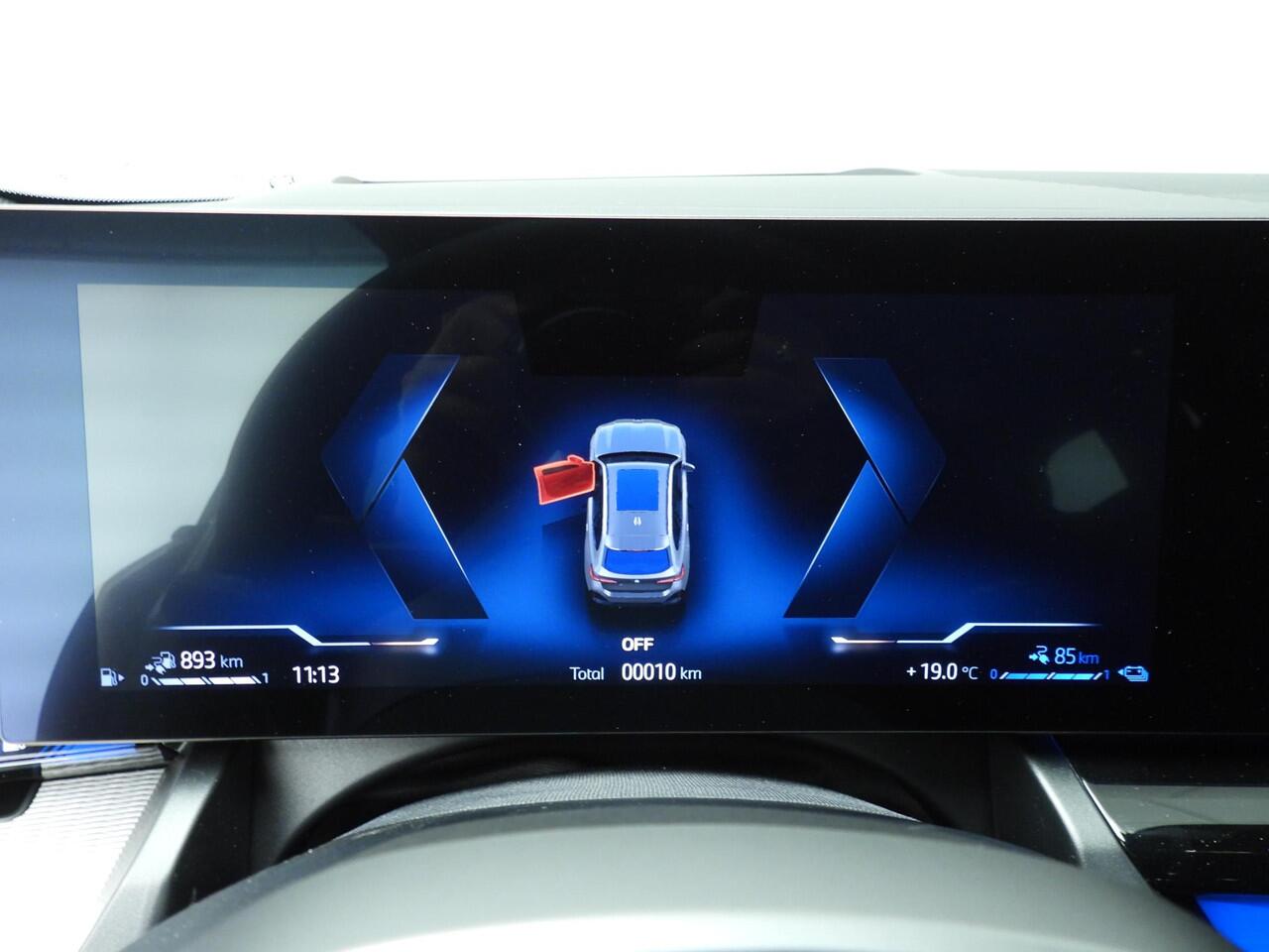 BMW 5-SERIE Touring 530e | M-Sportpakket | LED | Leder | HUD | Trekhaak | Schuifdak | Active cruise | DAB | Harman-kardon sound | Alu 21 inch | Ekris Selection