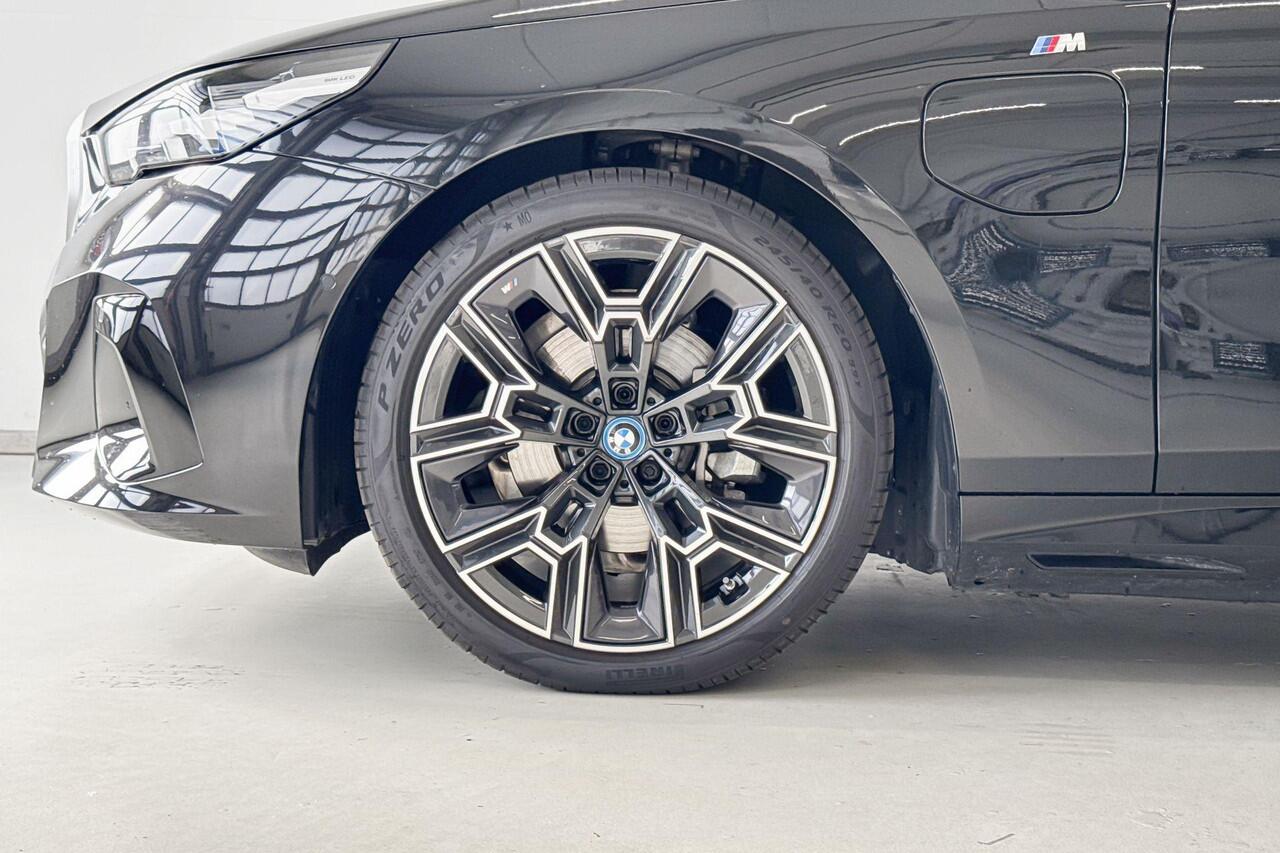 BMW 5-SERIE Touring 530e Travel Pack M Sportpakket Aut.