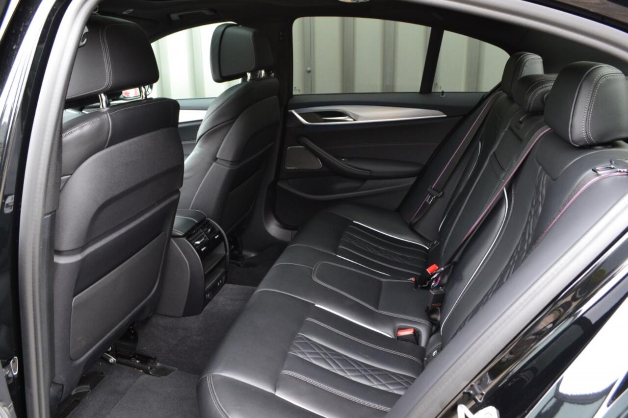 BMW 5-SERIE 530e High Exe M-Sport Laser/HUD/20''/ACC/Camera