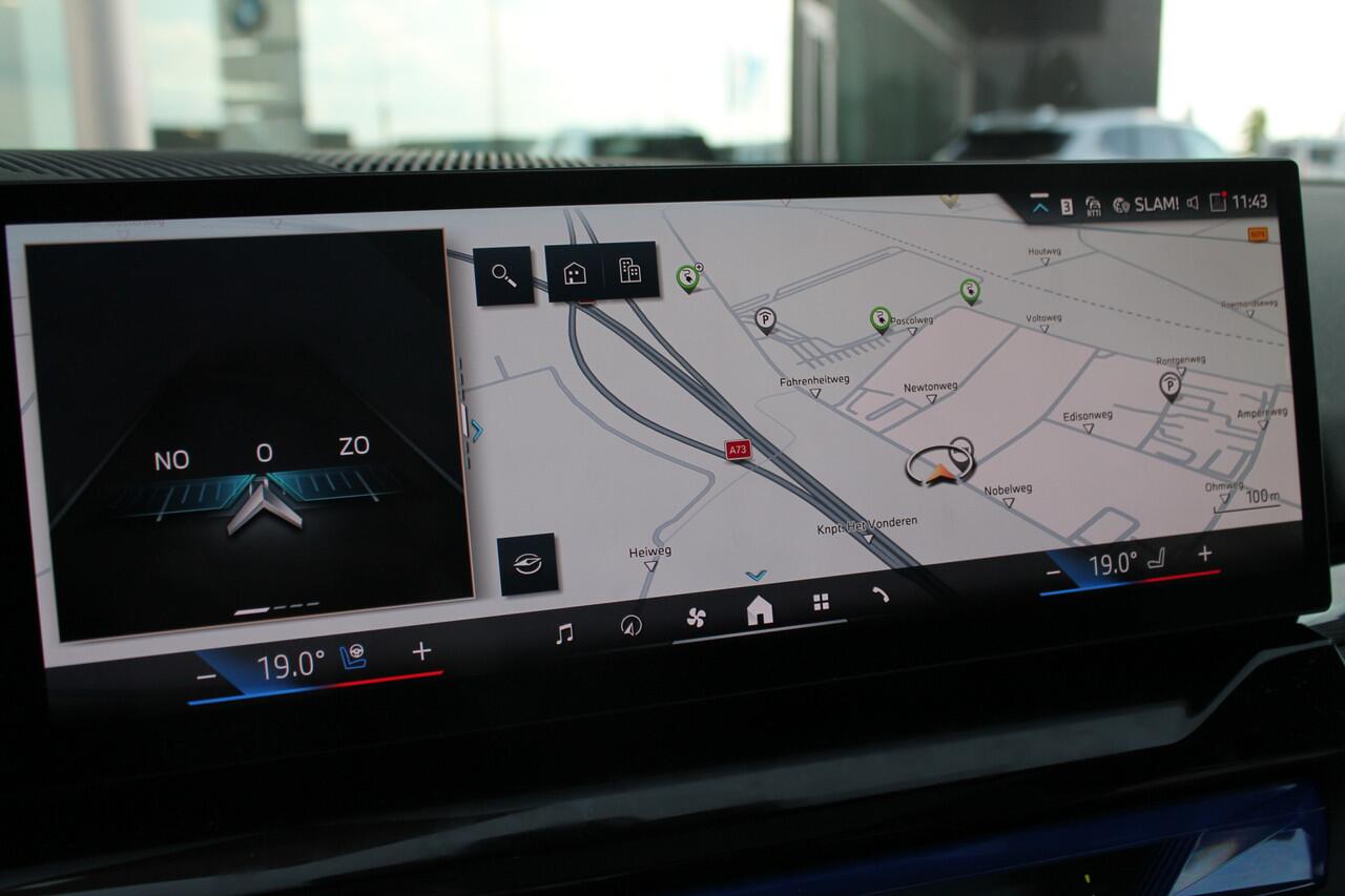 BMW 5-SERIE Touring 530e M Sport Automat / Panoramadak / Trekhaak / Stoelventilatie / Adaptieve LED / Parking Assistant Plus / Comfort Access