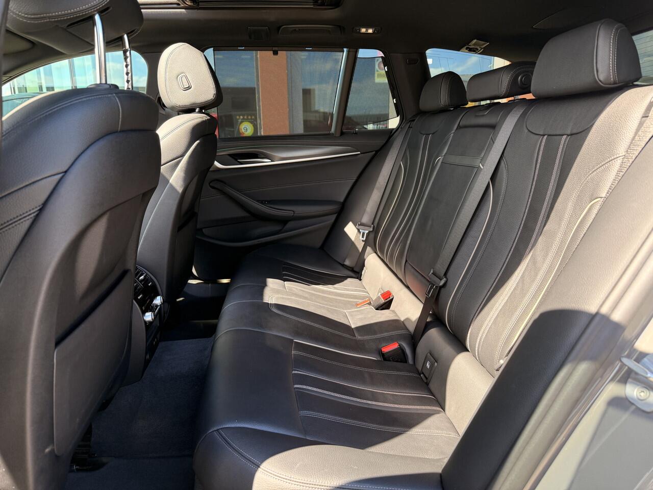 BMW 5-SERIE Touring 530i High Executive M-Sport | Pano | Headup | Laser