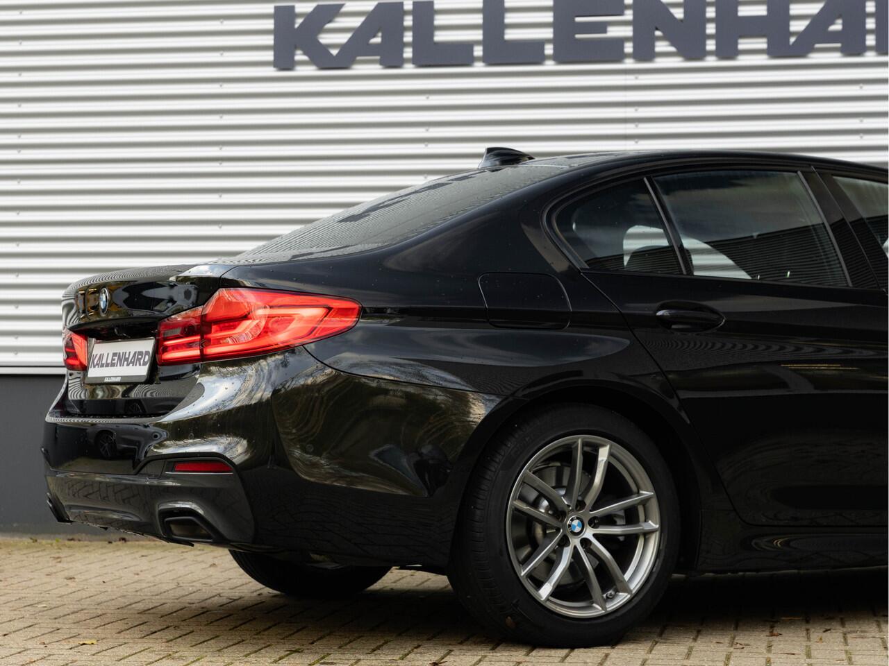 BMW 5-SERIE 520i M-Sport - Comfortzetels - Camera - Hifi - Adaptief LED