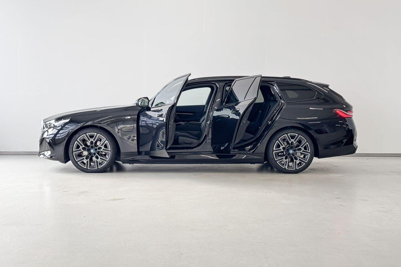 BMW 5-SERIE Touring 530e Travel Pack M Sportpakket Aut.