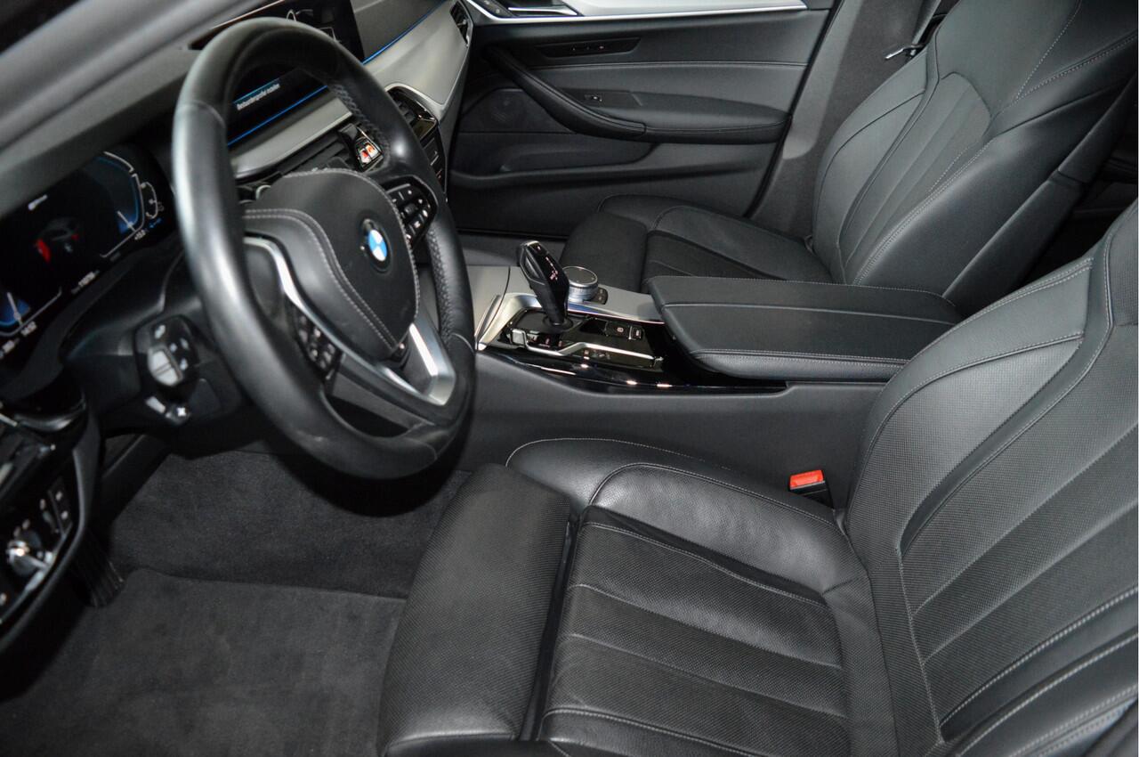 BMW 5-SERIE Touring 530e Hybride Sport Line | Vol !