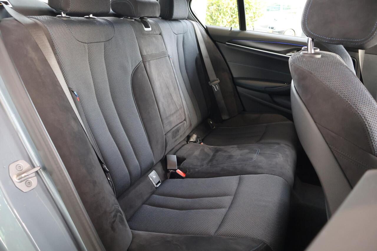 BMW 5-SERIE 530i xDrive High Executive | M Sportpakket | Harman Kardon | Head Up Display