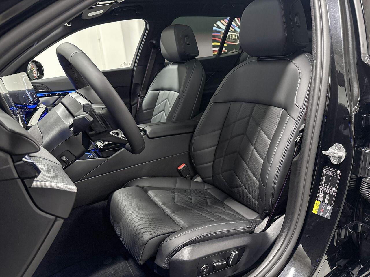 BMW 5-SERIE Touring 530e | M-Sport Pro | Travel Pack | Innovation Pack | Comfort Pack | Driving Assistant Plus | Harman/Kardon | Panoramadak | Comfort Access