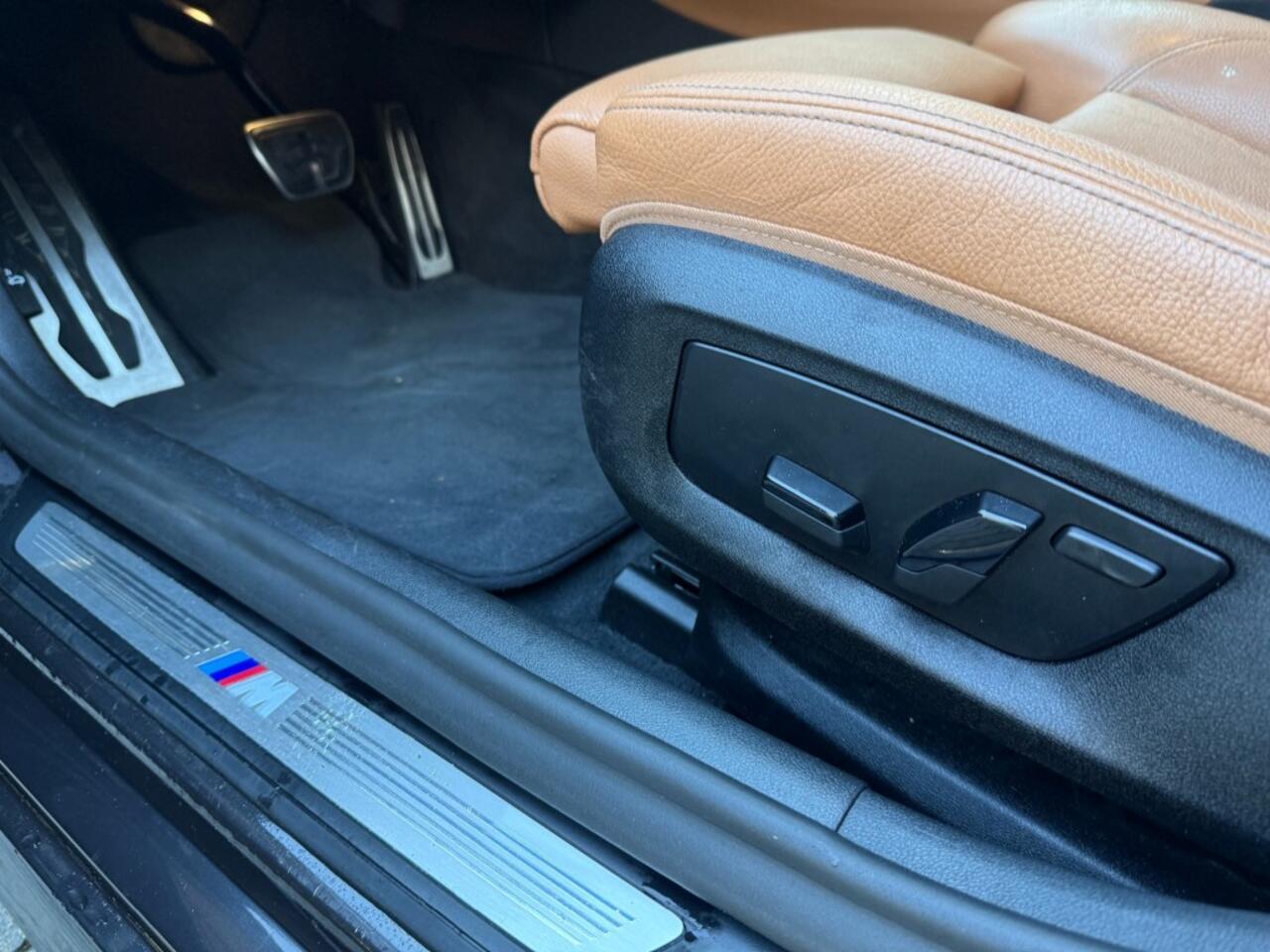 BMW 5-SERIE 530e iPerformance M-Sport,Schuifdak,Leer,LED,NaviPro,Cam,