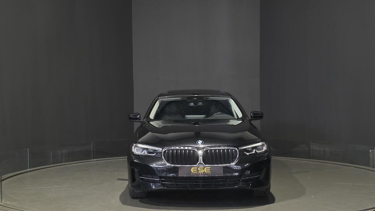 BMW 5-SERIE 530e Executive | 360 Camera | Glazen schuif-/kanteldak | Facelift