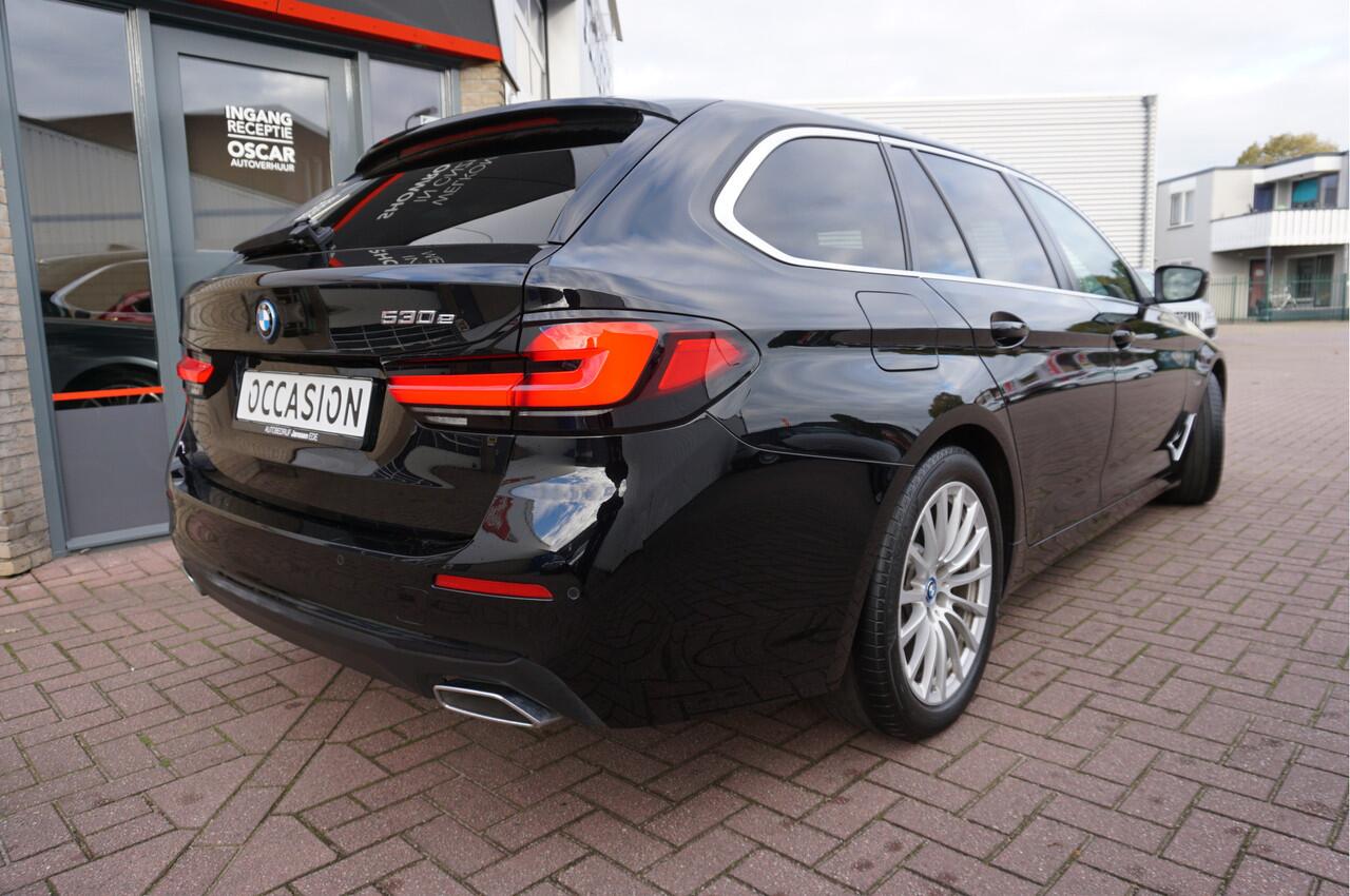 BMW 5-SERIE Touring 530e Business Edition Plus Sensatec