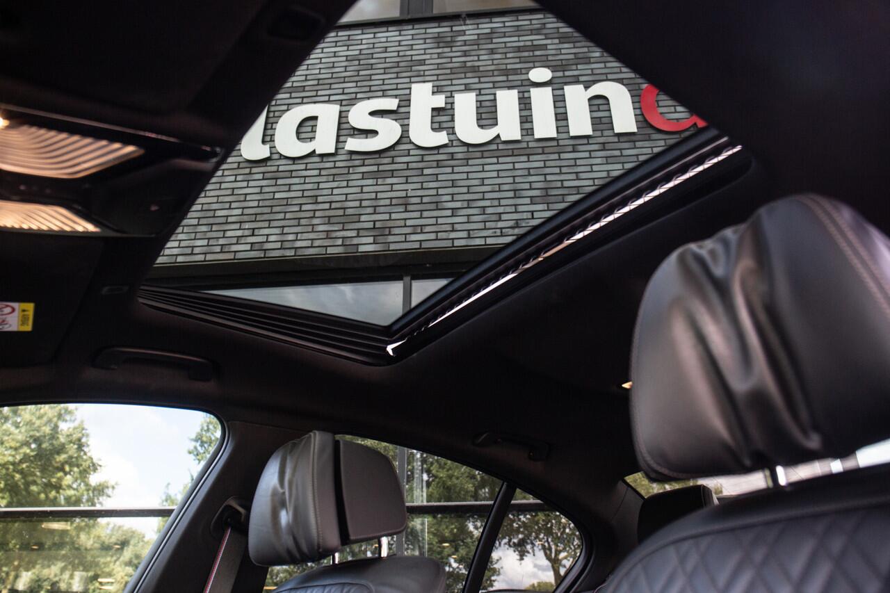 BMW 5-SERIE 545e xDrive Business Edition Plus M-Sport , Panoramadak, Adaptive cruise, Achteruitrijcamera, Sfeerverlichting,