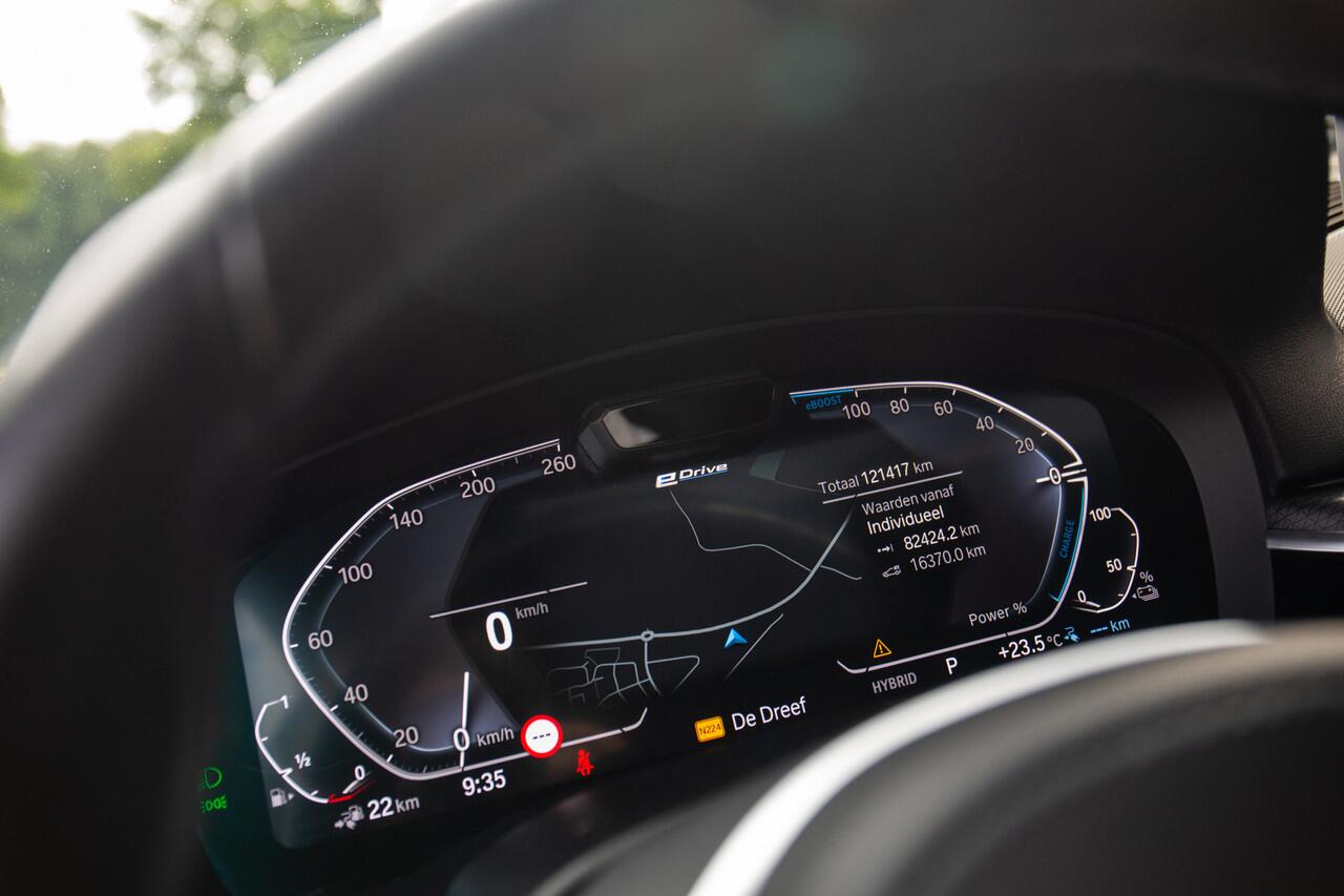 BMW 5-SERIE Touring 530e High Executive M-Sport , Panoramadak, Harman/Kardon, Adaptive cruise, Trekhaak