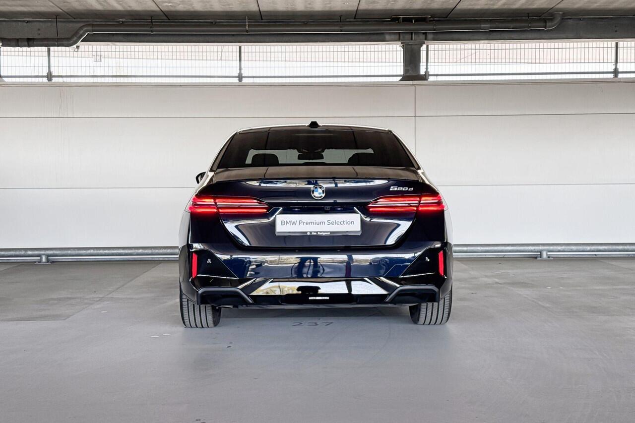 BMW 5-SERIE Sedan 520d | Selections M Sport