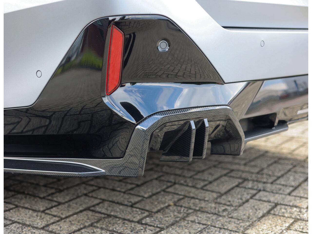 BMW 5-SERIE Touring 530e Touring | M performance - Pano - Trekhaak