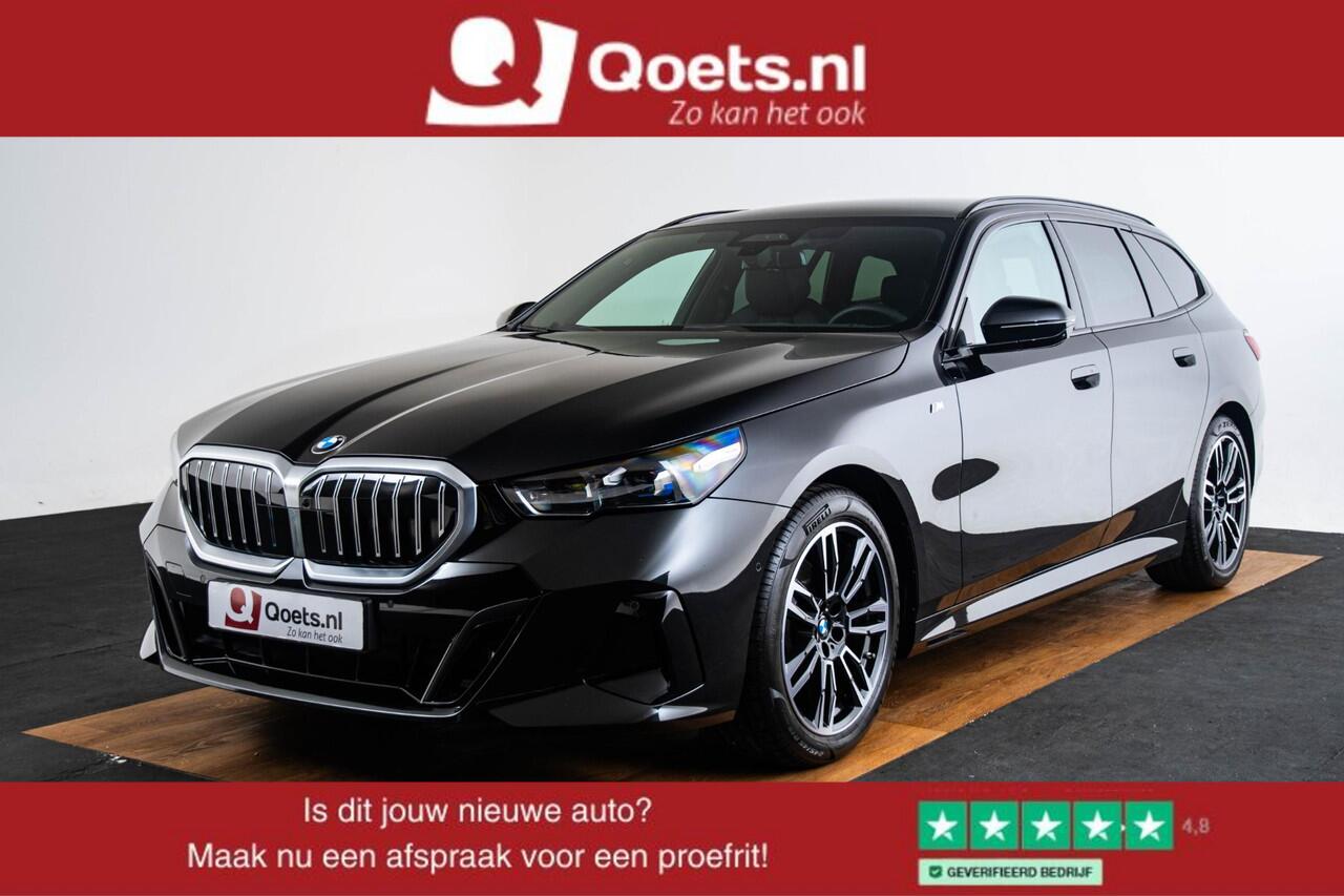 BMW 5-SERIE Touring 520i M Sport - Trekhaak - Panoramadak - Parking/Driving Assistant Professional - Head Up - Harman Kardon - Comfort Access - Standkachel - Stoelventilatie voor - Elektrisch verwarmde voor/achterstoelen -