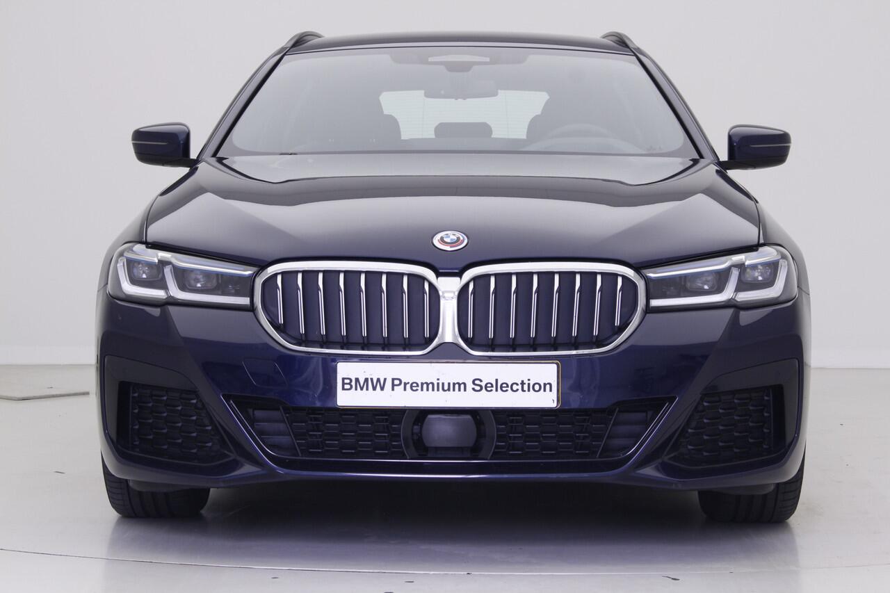 BMW 5-SERIE Touring 530e xDrive M-Sport | Head-Up | Laser | Comfort zetels | Driv. Ass. Pro