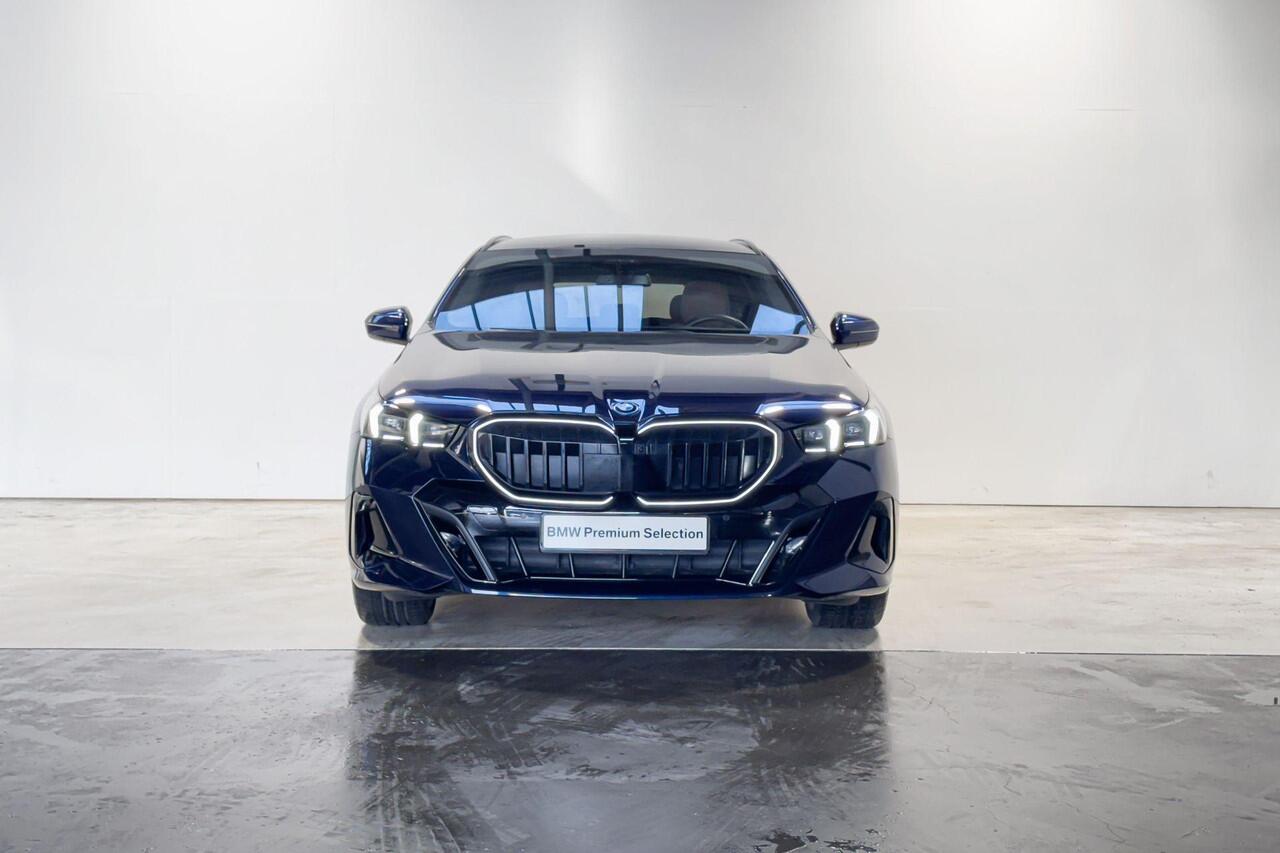 BMW 5-SERIE Touring 550e xDrive Innovation Pack M Sportpakket Pro Aut.