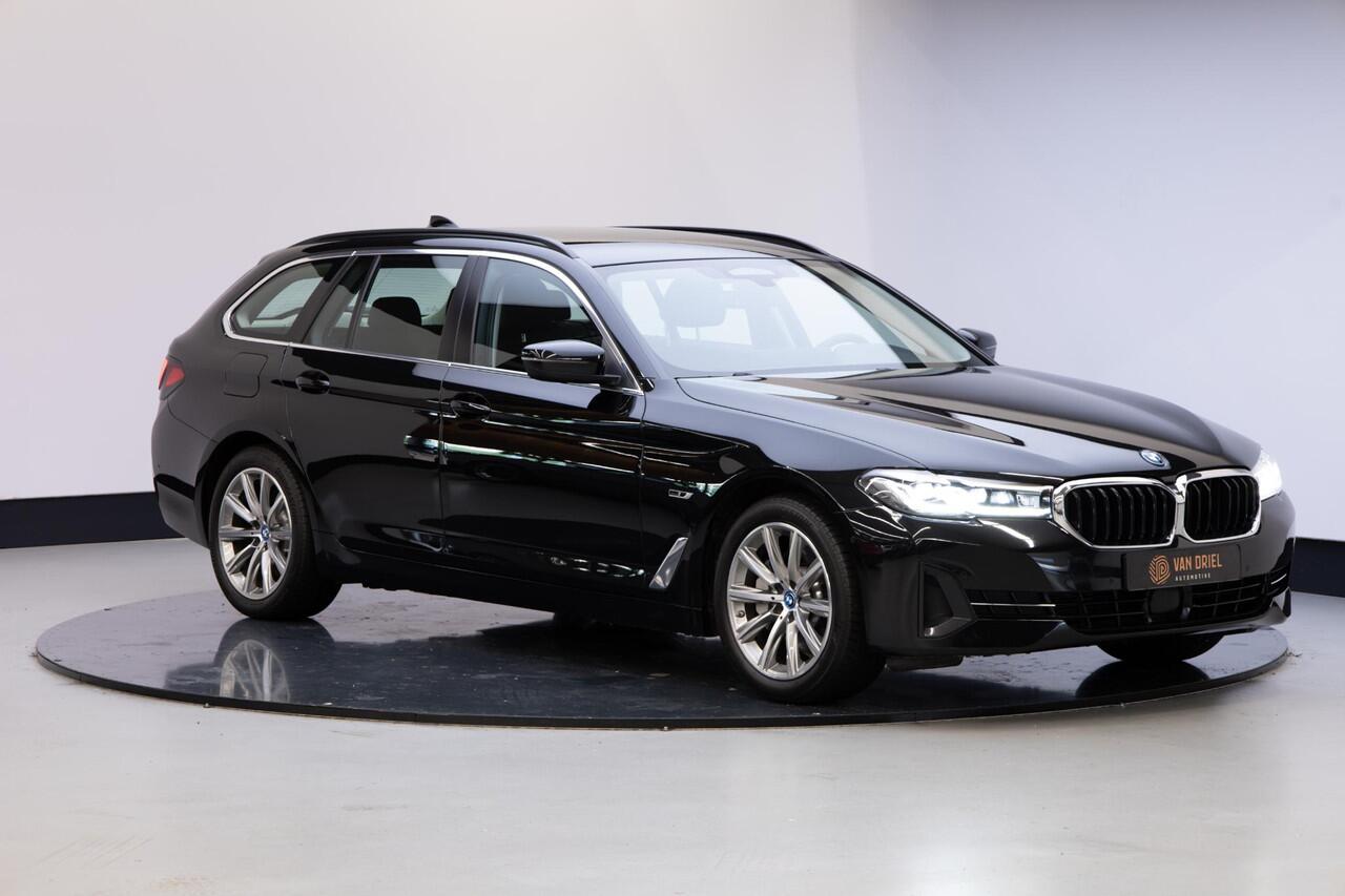 BMW 5-SERIE Touring 530e Executive | Driving Assistant | Adaptive Cruise | Trekhaak |