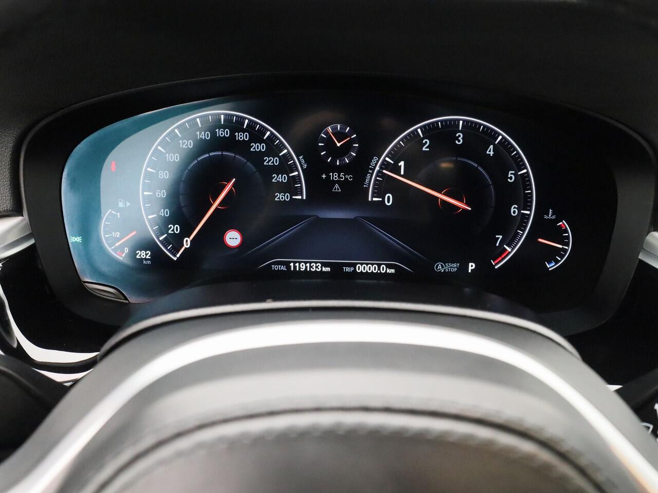 BMW 5-SERIE 520i 184 PK Steptronic8 Touring Executive Edition