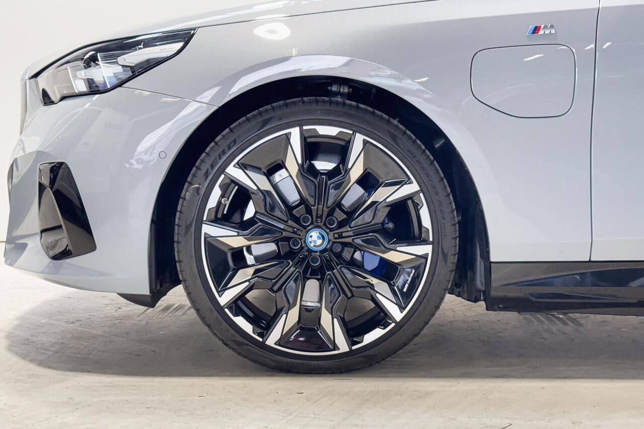 BMW 5-SERIE Touring 530e xDrive M Sportpakket | Selections Aut.