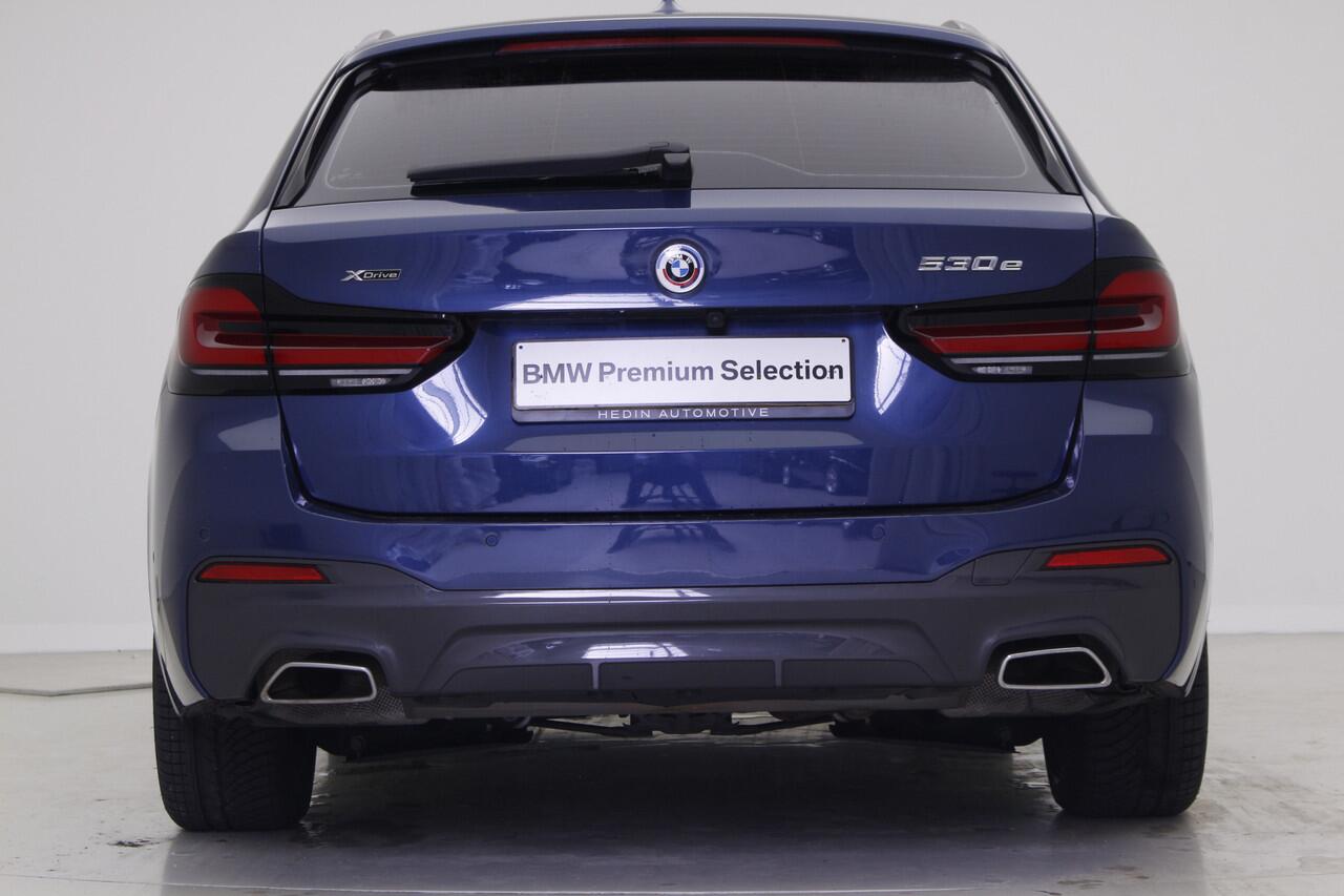 BMW 5-SERIE Touring 530e xDrive M-Sport | Driving Assistant Professional | 2023 | Head-Up | Laser | PPF folie