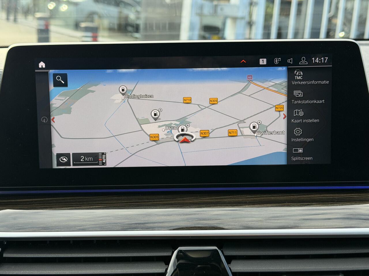 BMW 5-SERIE Touring 530i Luxury Line 530 Pano-Dak | HUD | Camera | HiFi | Stoelverw. voor & achter |