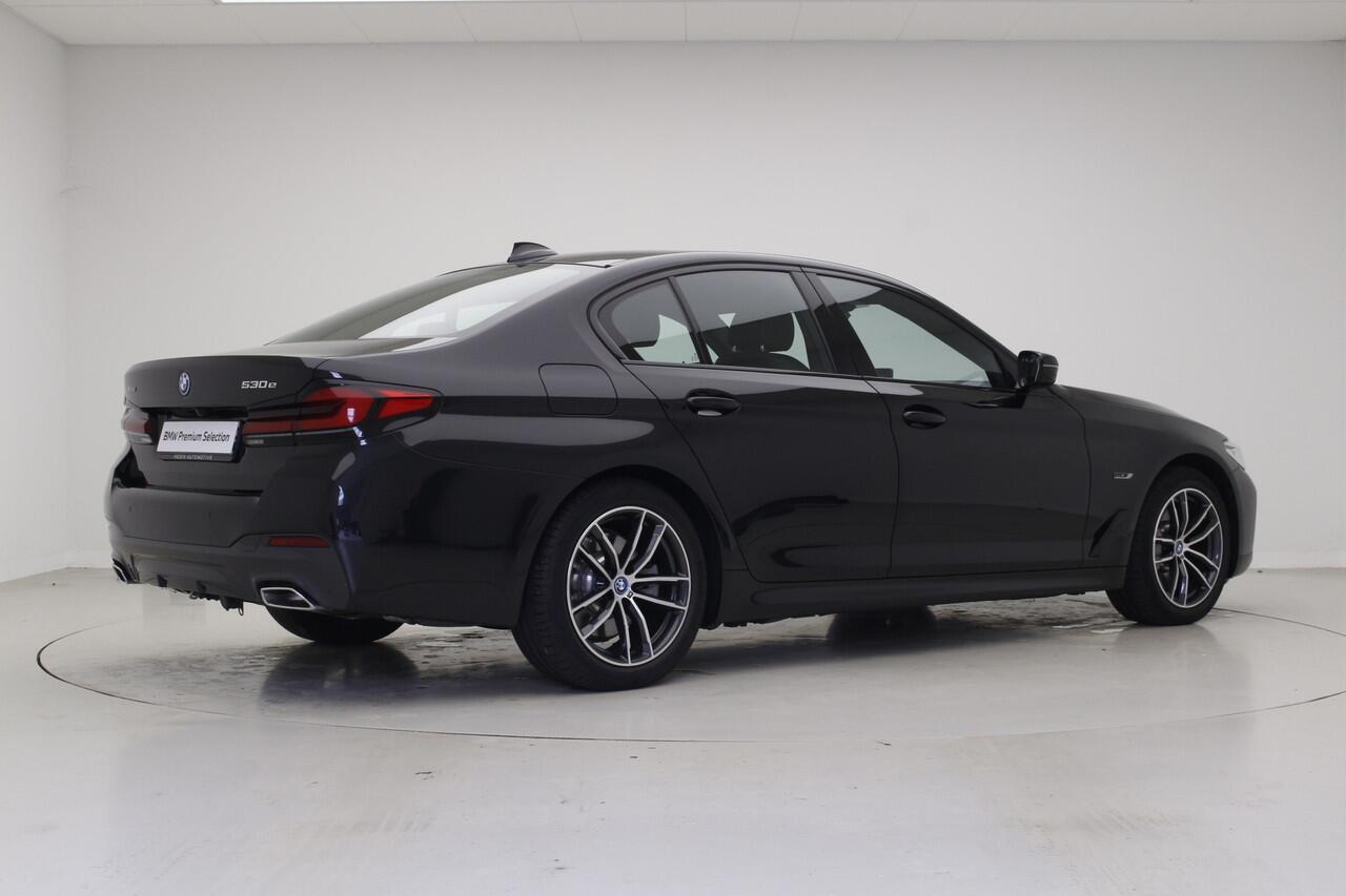 BMW 5-SERIE 530e xDrive M-Sport | Camera | Hifi | Driving Assistant Professional