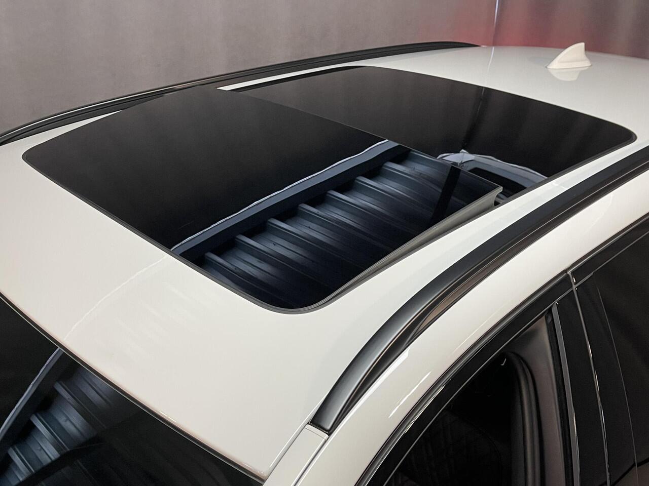 BMW 5-SERIE Touring 530e High Executive M Sport 20"/Soft Close/Active Steering/Panoramadak/Laser LED/Leder/Head-up/Keyless/Stoelverwarming + koeling/Adaptieve cruise/Dodehoek/Camera/Apple Carplay & Android Auto