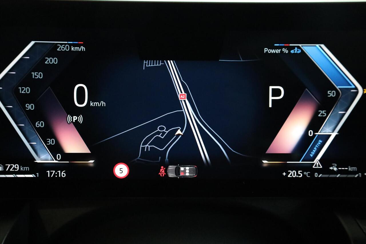 BMW 5-SERIE Touring 530e | M Sport | Panorama Dak | Driving Assistant Plus | Trekhaak