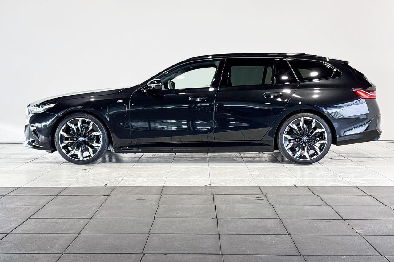 BMW 5-SERIE Touring 530e M Sportpakket Aut.