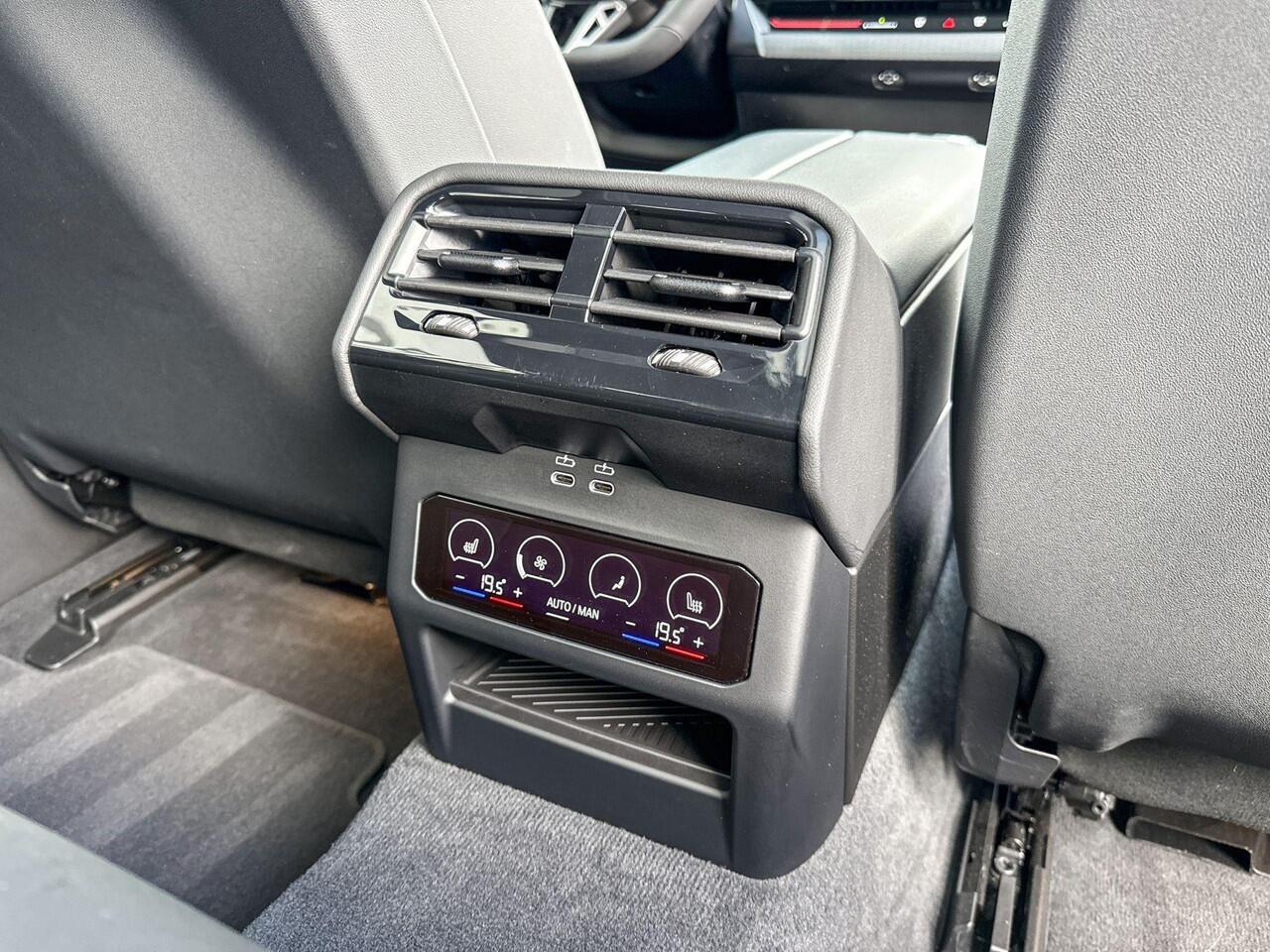 BMW 5-SERIE Sedan 530e | M Sport | Innovation Pack | Panoramadak