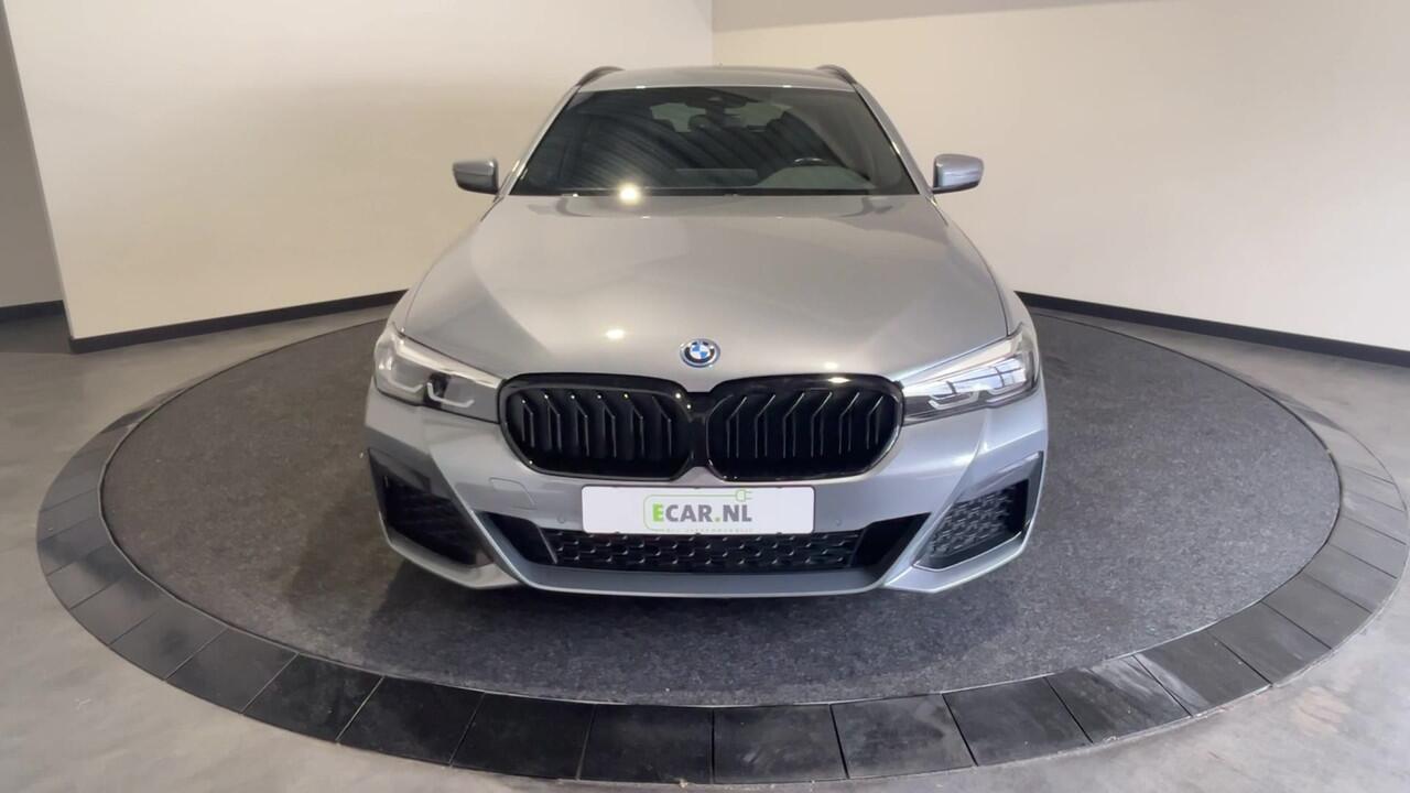 BMW 5-SERIE Touring 530e Business Edition Plus | Live cockpit professional | Connected pack professional | M-Sport