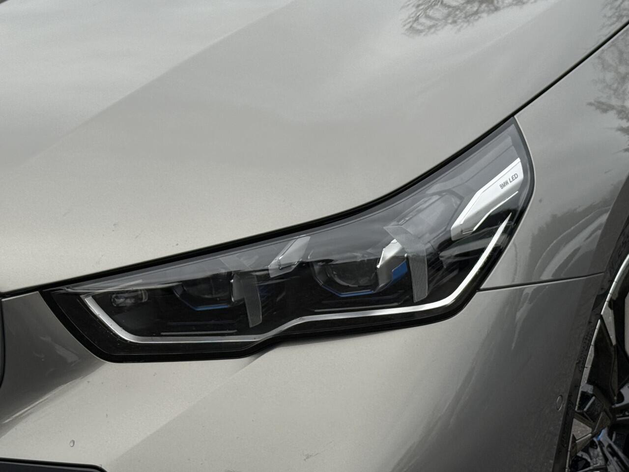 BMW 5-SERIE 530e | M-Sport | 21'' | Harman/Kardon | Elek. Trekhaak | 4x Stoelverw. | Comfort Access