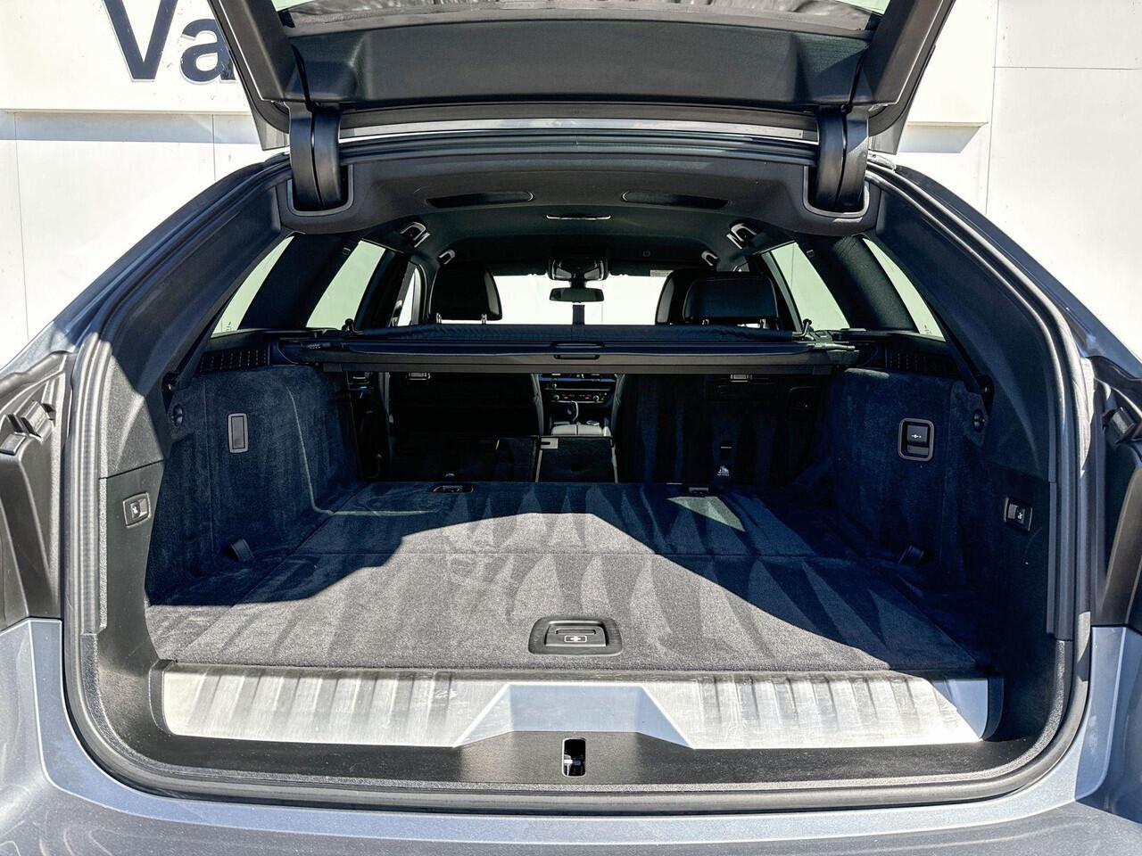 BMW 5-SERIE Touring 530e | M Sport | Harman Kardon | Selections