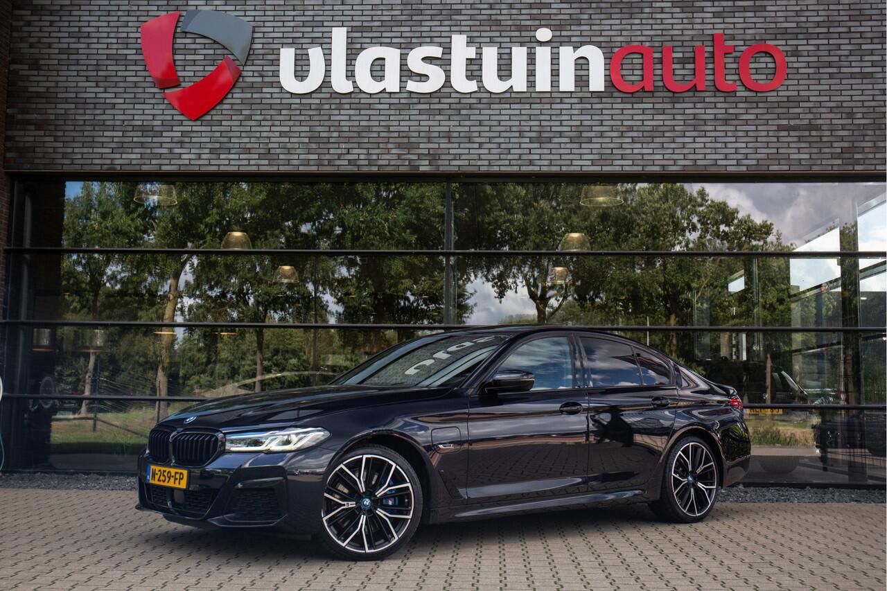 BMW 5-SERIE 545e xDrive Business Edition Plus M-Sport , Panoramadak, Adaptive cruise, Achteruitrijcamera, Sfeerverlichting,