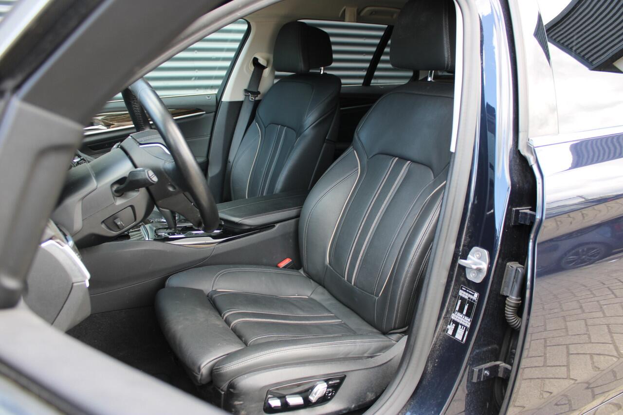 BMW 5-SERIE Touring 520i Luxuryline Full-Led Comfort-Zetels Dakota-Leer 360-Camera