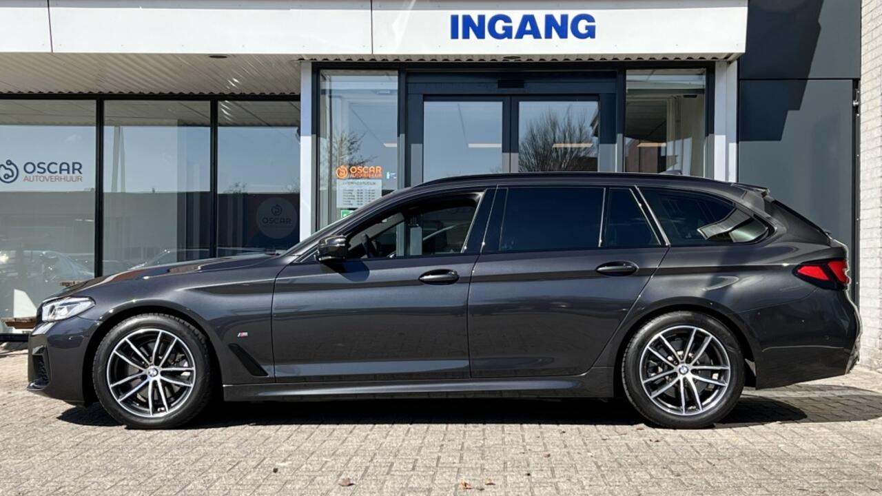 BMW 5-SERIE 520i High Executive | M-Sport | Leer | Camera