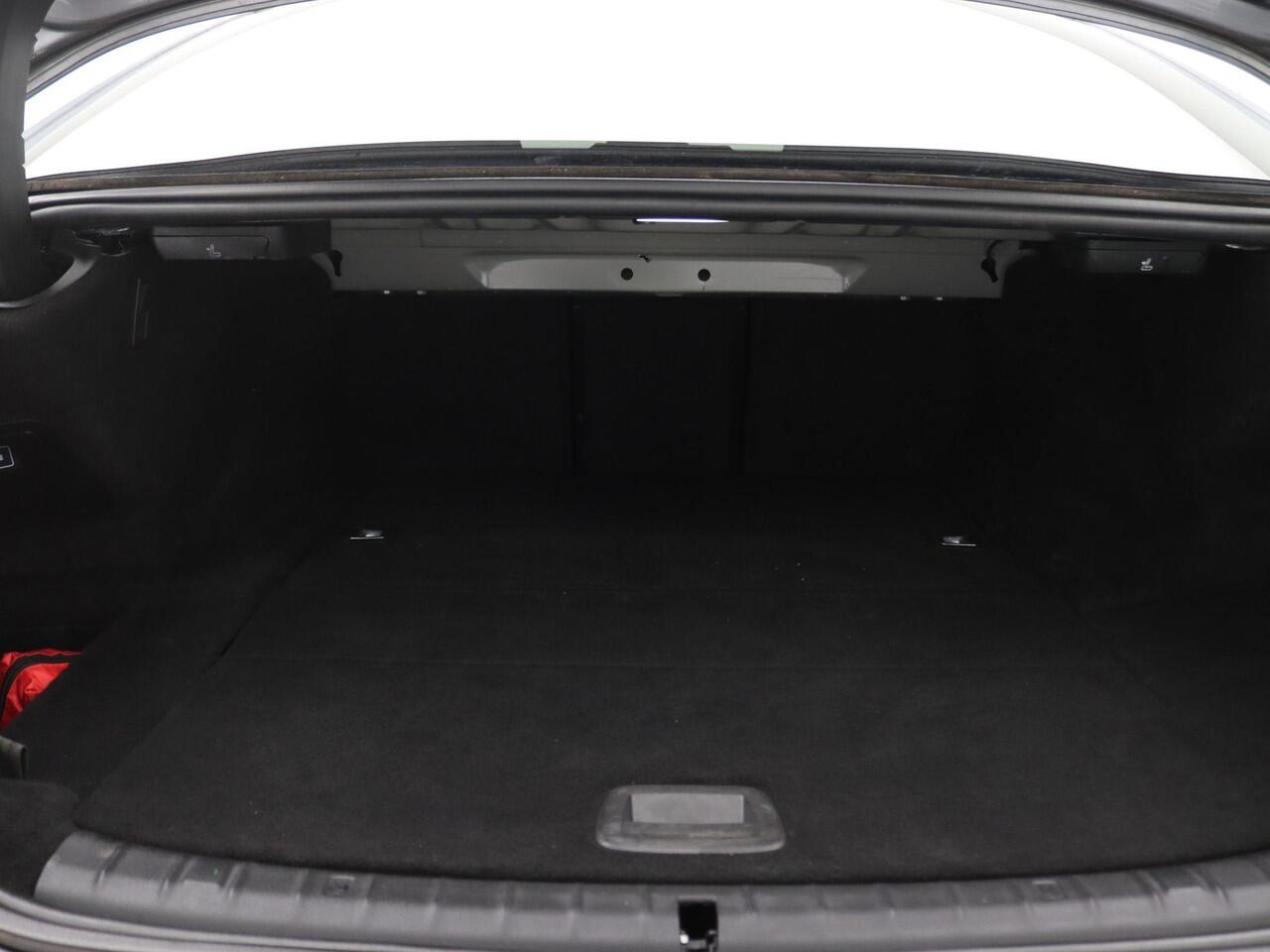 BMW 5-SERIE 545e xDrive High Executive 394PK Aut. M-Sport, Pano-Schuifdak, SOH 90%, M-Sport, Head-Up Display, Stoel-Stuurverwarming, Stoelkoeling, Memorystoel, 360gr. Camera, Keyless