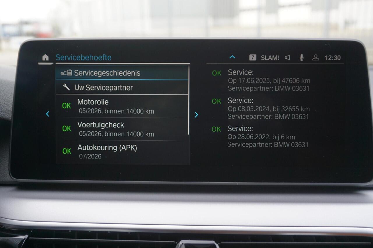 BMW 5-SERIE Touring 530e xDrive Business Edition Plus/Laser Led/Leer/ Origineel Nederlands